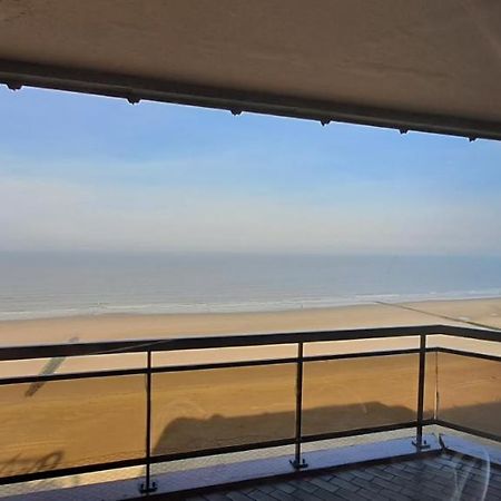 Large beachstudio seaview Blankenberge near Brugge Buitenkant foto