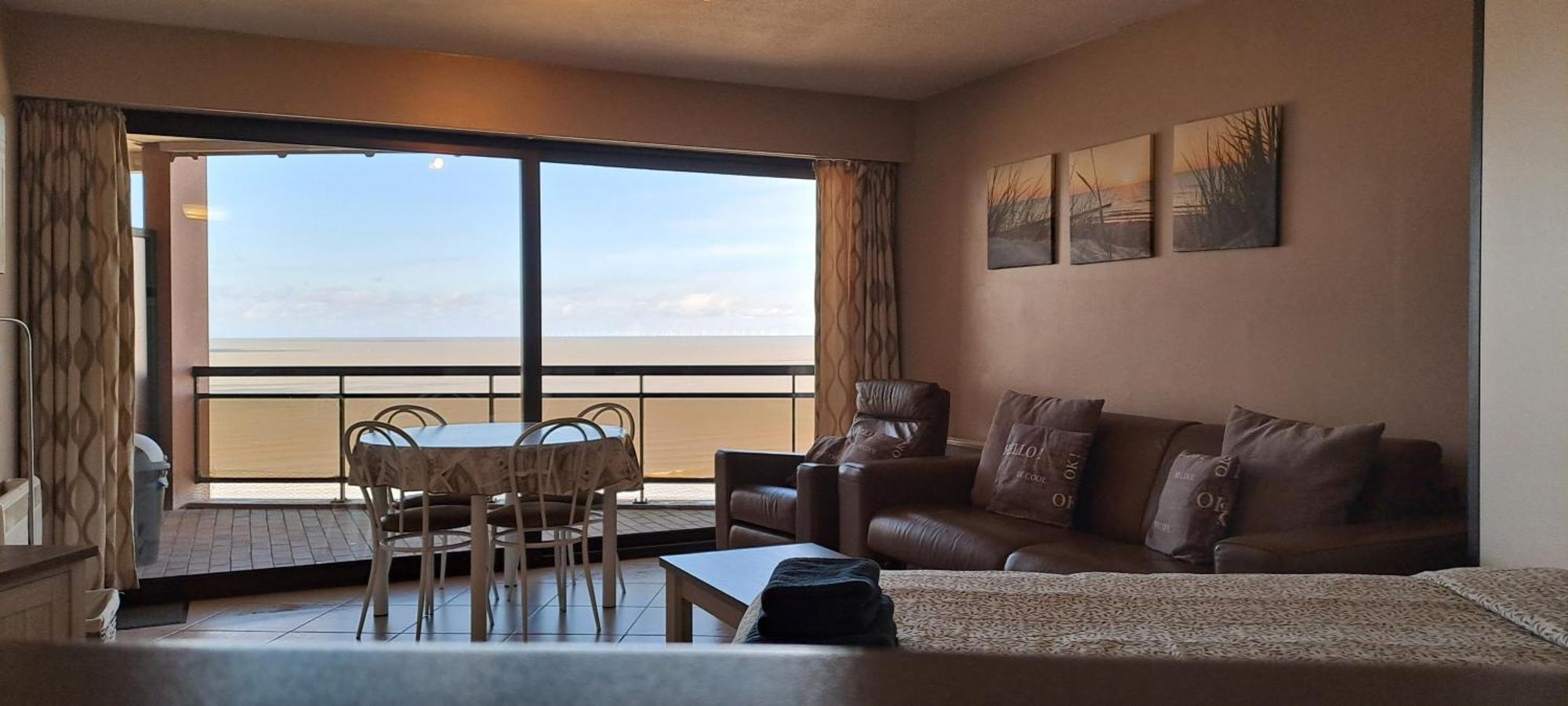 Large beachstudio seaview Blankenberge near Brugge Buitenkant foto